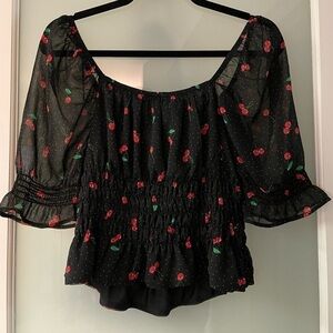 Haver London Size M Cherry Smocked Top